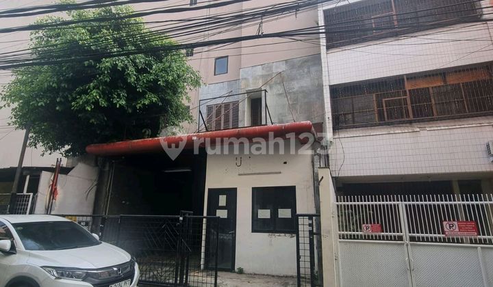 For Sale NJOP Price 3-Story Shop House