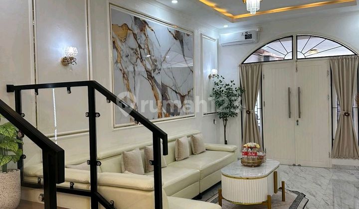 Rumah Fully Furnish Modern - Kemanggisan Ilir Dekat Kampus Binus