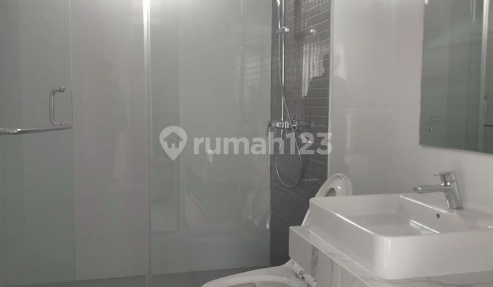 Jual Cepat Rumah Semi Furnished  New Menteng - Gading Serpong 2