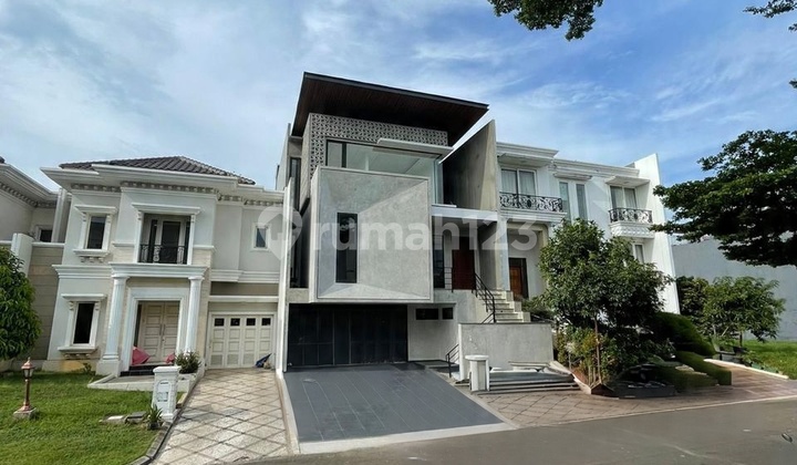 Rumah Brand New Cakep Cluster Aristoteles