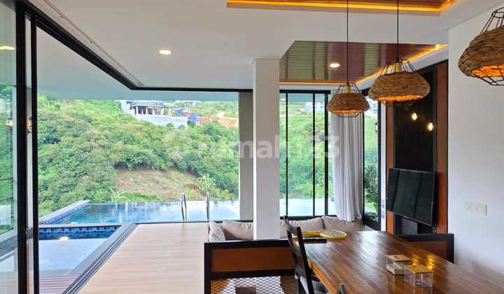 Dijual Cepat  Villa Mewah Dago Village Bandung