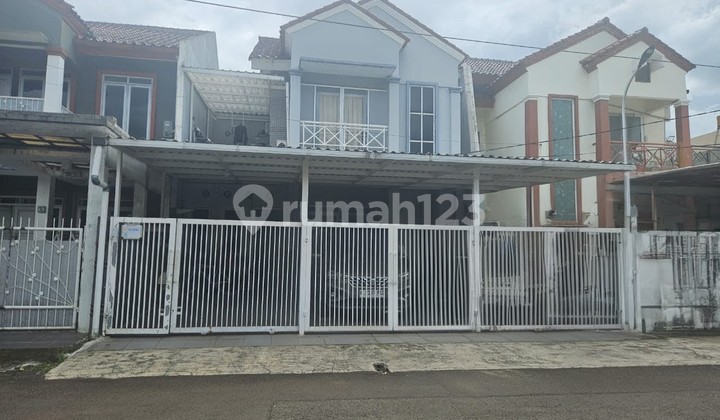 Rumah Carport Muat 3 Mobil Sektor 1G Gading Serpong