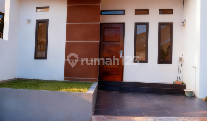 Rumah Murah Modern Dekat Stasiun Parungkuda
