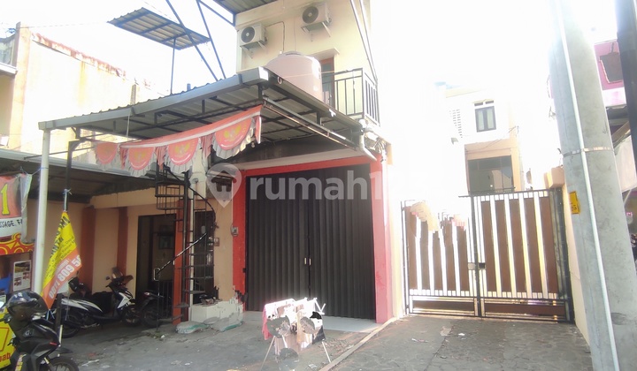 For Sale: 2-Storey Shop House Near UII Campus and Bustling Area For Sale: 2-Storey Shop House Near UII Campus and Bustling Area