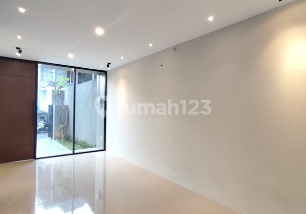 Rumah Baru Full Furnished di Banteng Ngaglik Hunian Modern & Strategis Dekat Jl. Kaliurang KM 7 2