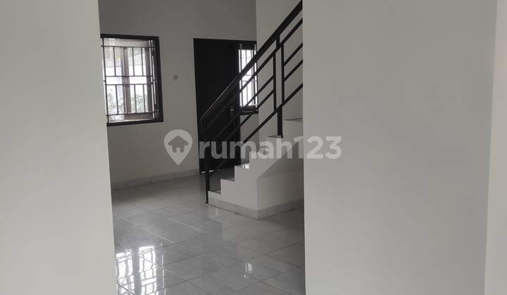 Rumah 2 Lantai Dekat Pasar Rejodani Palagan Dekat Sch Mall 2