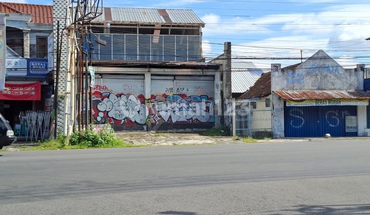 2-Story Ruko in a Strategic Location on Jalan Kadipiro - Kasihan Bantul 2