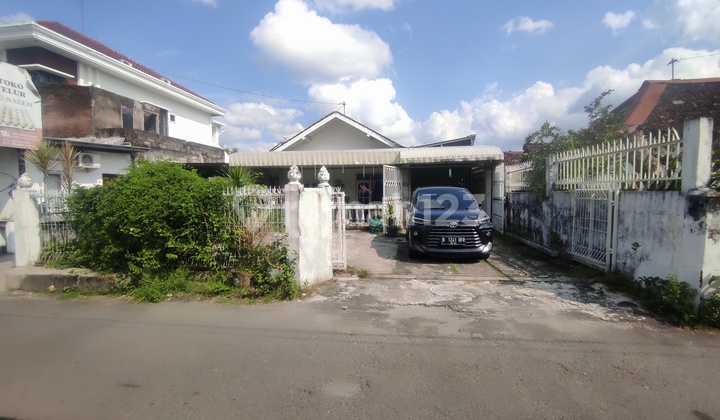 Rumah Dijut Dekat Kraton Jogja Di Taman Siswa Dekat Malioboro