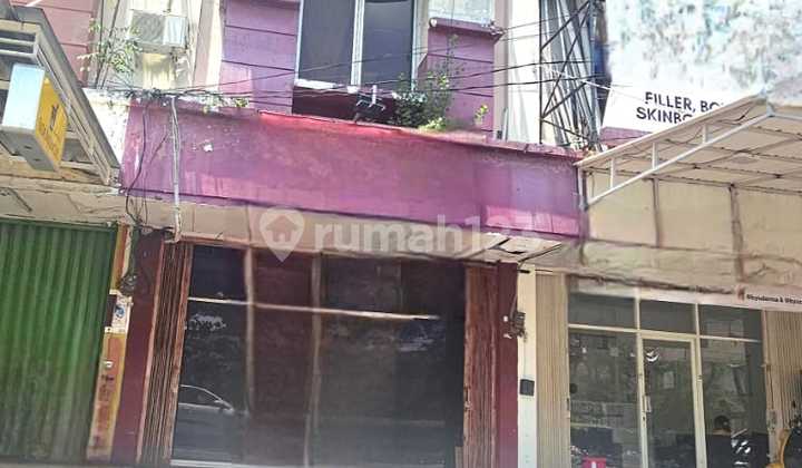 Dijual Cepat Ruko 3 Lantai Di Bulevar Hijau Harapan Indah Bekasi