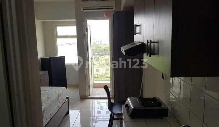 Disewakan Apartemen Springlake Tower Davalia Sumarecon Bekasi 2