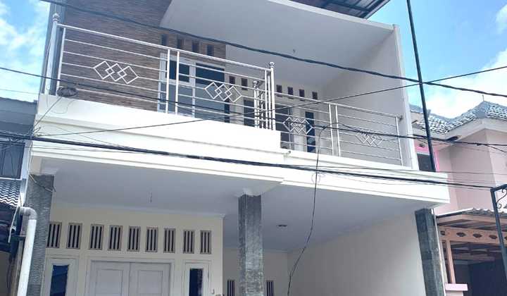 For Sale Fast 2-Story House in Duta Bumi Harapan Indah Bekasi For Sale Fast 2-Story House in Duta Bumi Harapan Indah Bekasi