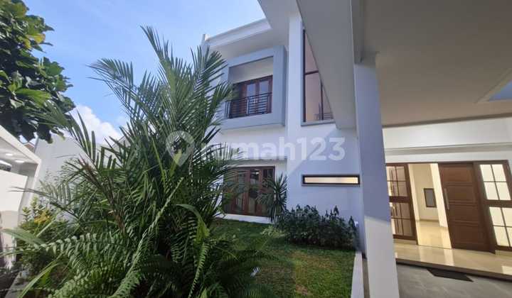 Dijual Rumah Mewah + Swimming Pool Di Komplek Elite Duren Sawit 2