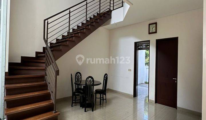 DISEWAKAN Rumah Batununggal modern bagus siap huni  1