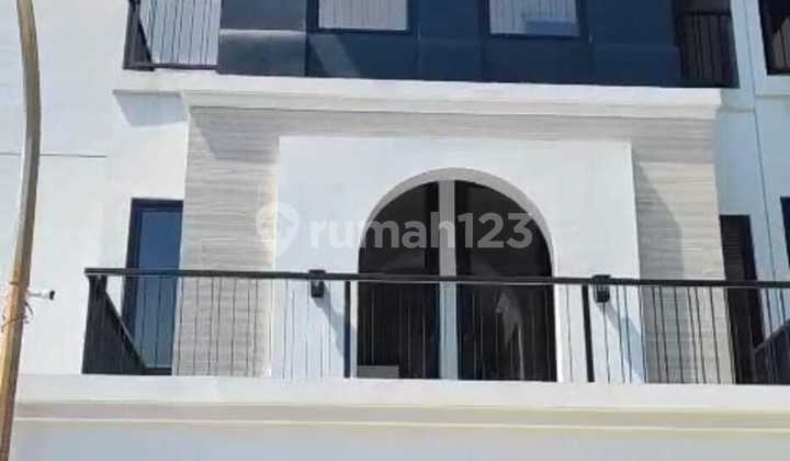 Rumah Baru Siap Huni Tengah Kota Semarang