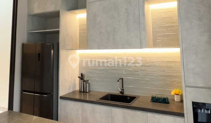 Rumah Mewah Nyaman Tengah Kota Semarang  2