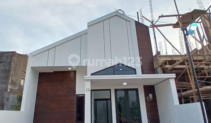 Ready 1-Story House in Tembalang Near Undip Semarang 1