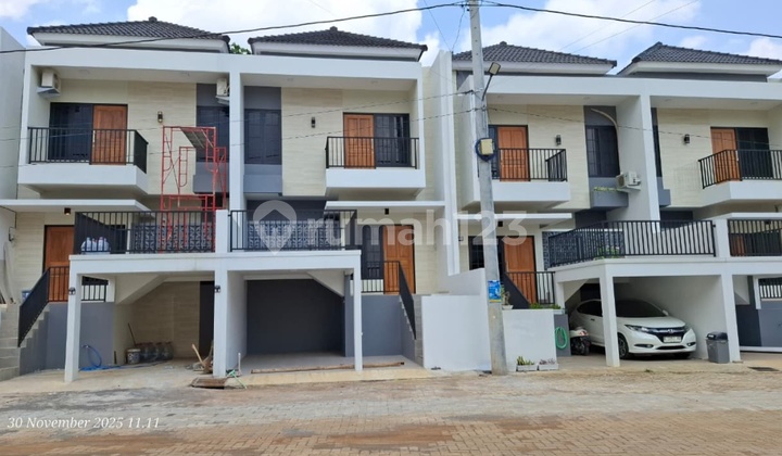 Ready Rumah dengan View Gunung Dekat Exit Tol Banyumanik 2