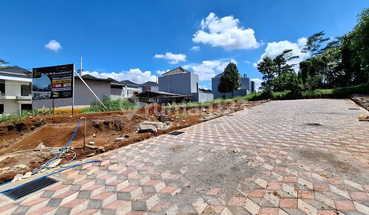 Buy a Bornless Village Cluster of Villas with Mountain View 1