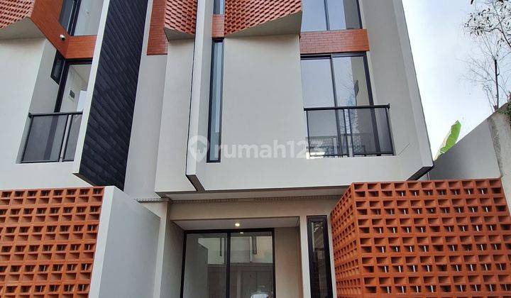 Rumah 3 Lantai Bintaro Dekat Mall Bintaro Jaya Xchange 1