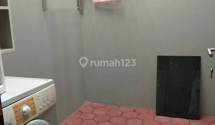 Rumah 2 Lantai di Stasiun Sudimara, Tangerang Selatan 2