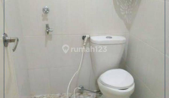 Dijual Rumah 2 Lantai Semi Furnished SHM Tangerang Selatan 2