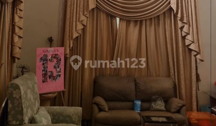 Dijual Cepat Rumah Di Hook Bisa Untuk Usaha 2