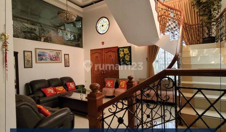 Dijual Rumah 2 Lantai Furnished SHM Duri Kepa 1