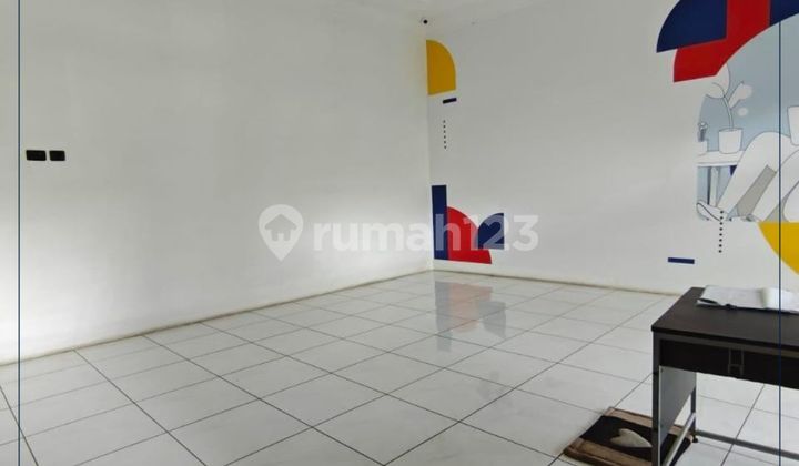 Rumah Bisa Untuk Usaha Siap Pakai Jakarta Selatan 2