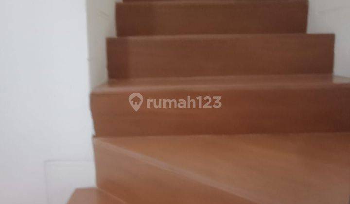 Rumah Modern minimalis 2lt cluster elit sektor 9 Bintari Jaya 2