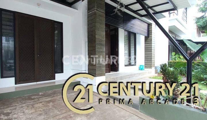 Rumah  2lt Minimalis Modern  Rapi  Di Emerald Bintaro 5840 2