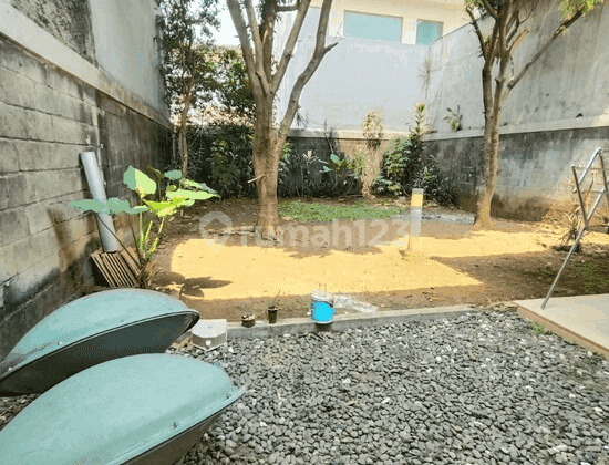 Rumah Rapi 2 Lantai Backyard Luas Giri Loka BSD 6522 2