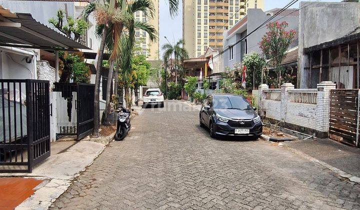 Rumah Villa Kelapa Dua Pos Pengumben 2 Lantai Full Furnish Bagus 2