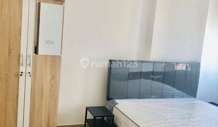 THE NEST APARTEMENT Furnish Lantai Tengah Bagus 3 Kamar Tidur 2