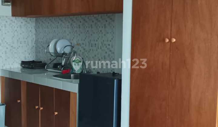 Di Sewakan Apartemen Full Furnished Dicasa De Parco 2