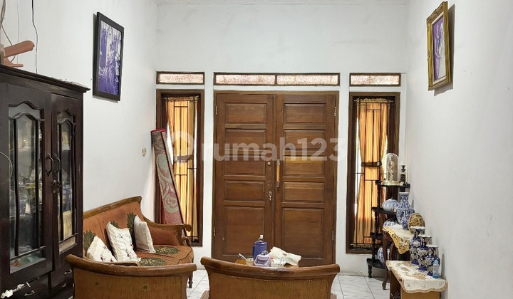 Di Jual Cepat Rumah 2 Lantai Di Serua  2