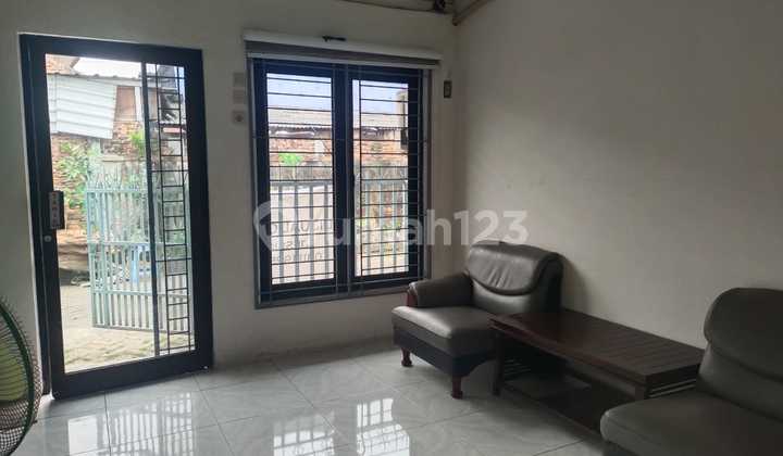 For Sale Minimalist House in Central Tangerang City For Sale Minimalist House in Central Tangerang City