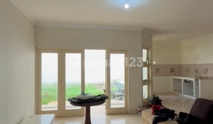 Disewakan Rumah 2 Lantaisemi Furnishedbisa Utk Tempat Usaha Disewakan Rumah 2 Lantaisemi Furnishedbisa Utk Tempat Usaha