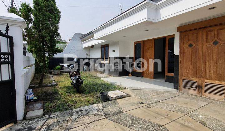 RUMAH DI MARGOREJO INDAH IX 1