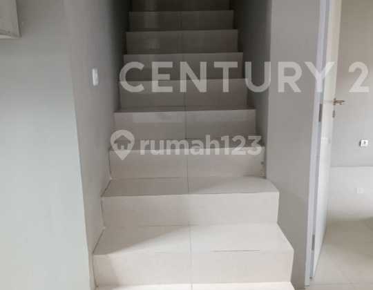 Taman Elok Lippo Karawaci Tangerang, Murah, Full Renov, FF 2