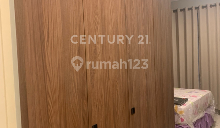 Beautiful Two-Story House in Lippo Karawaci Tangerang 2