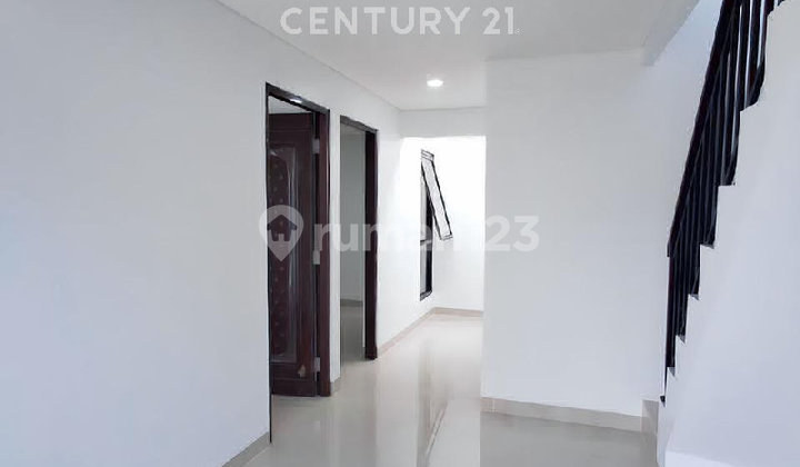 Hunian Strategis, Akses Mudah, Bebas Banjir. 2