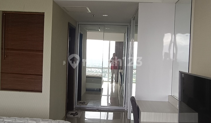 For Rent Apartemen View Golf Fully Furnish Lippo Karawaci 2