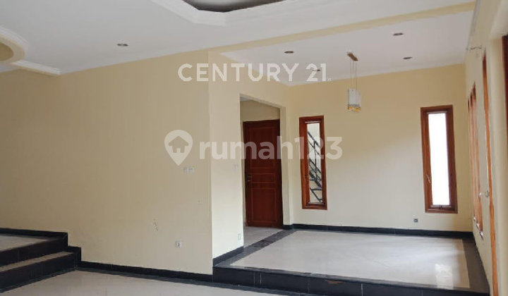 Rumah 2Lt Beverly Golf Siap Huni Lokasi Strategis Lippo Village