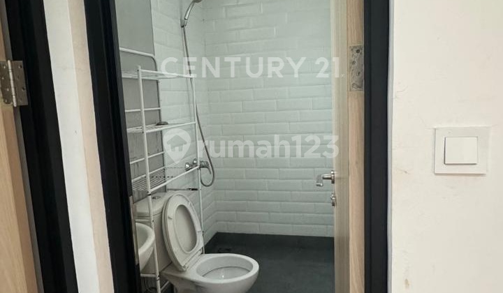 {FOR RENT} Fully Furnished House Ready to Occupy Lippo Karawaci 2