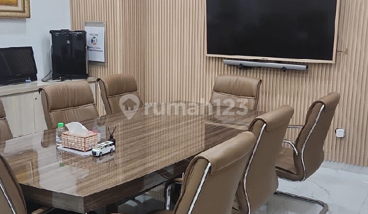 Dijual Ruko Gandeng 4,5 Lantai Dekat Kawasan Perkantoran Karawaci