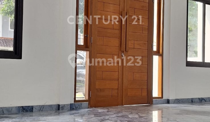 {FOR RENT} New Luxury Hook House In Bromo Garden Lippo Karawaci 2