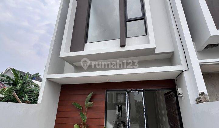 Rumah 2 Lantai Murah Bangunan Mewah Di Bekasi 2