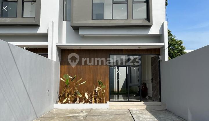 Rumah Mewah Tanah Luas Di Jatiasih Bekasi 2
