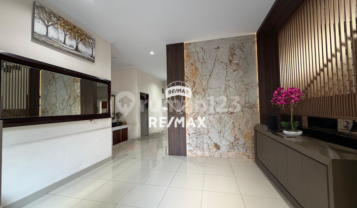 Di Jual Cepat Rumah Strategis di Jl. Raya Taman Golf, Modernland