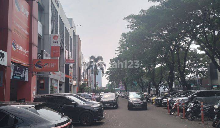 Di jual cepat Ruko jalur sutera hadap Jalan raya, Alam sutera, tangerang